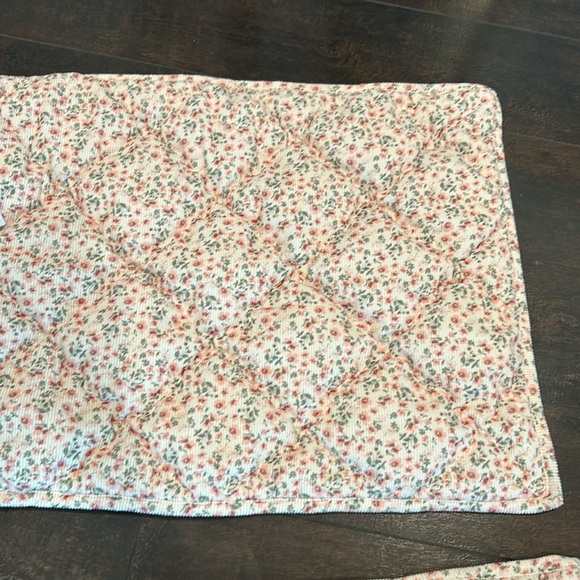 Pottery Barn Pink Floral Green Print  Corduroy European Shams  Set of 2 28x20 P - Picture 5 of 10